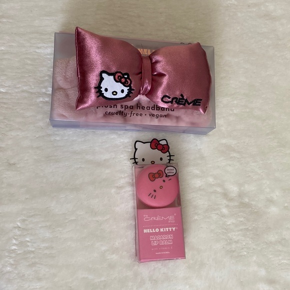 Hello Kitty Lip Balm & Plush Bow Spa Headband - Picture 1 of 4